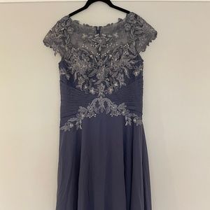 Formal dress. size 16. JJs House. Colour "Stormy"